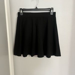 Joe B medium flare skirt in black